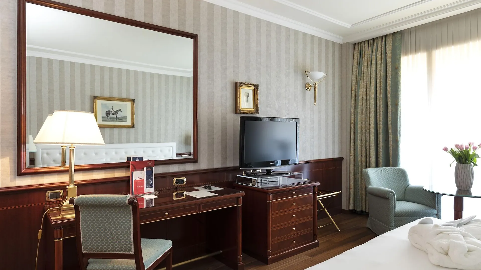 בולוניה Royal Hotel Carlton