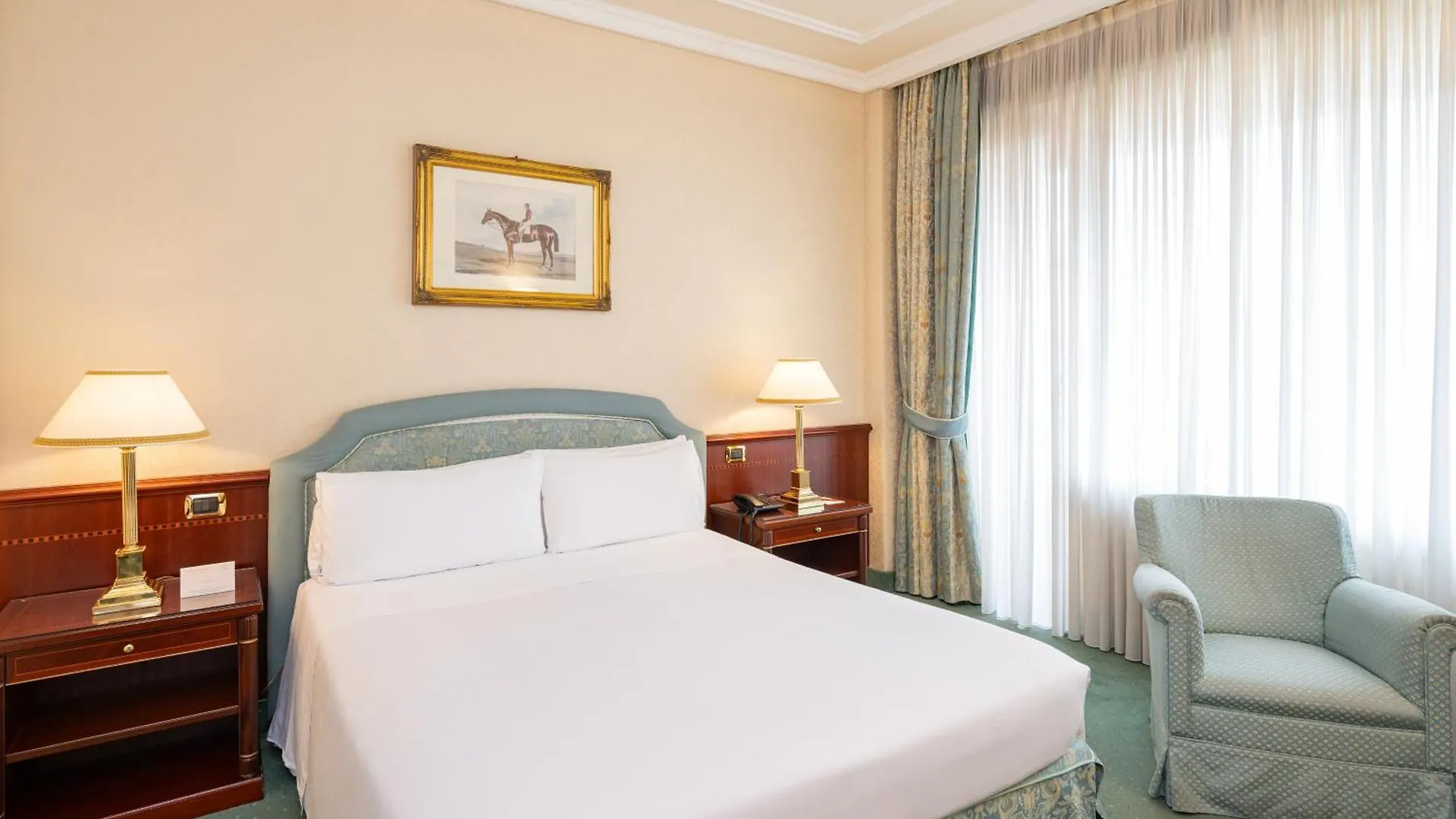 ****  בולוניה Royal Hotel Carlton איטליה