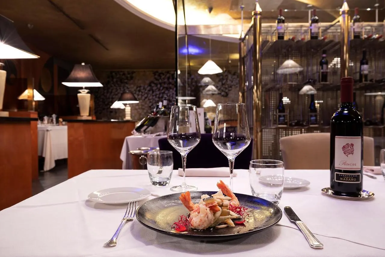 בולוניה Royal Hotel Carlton