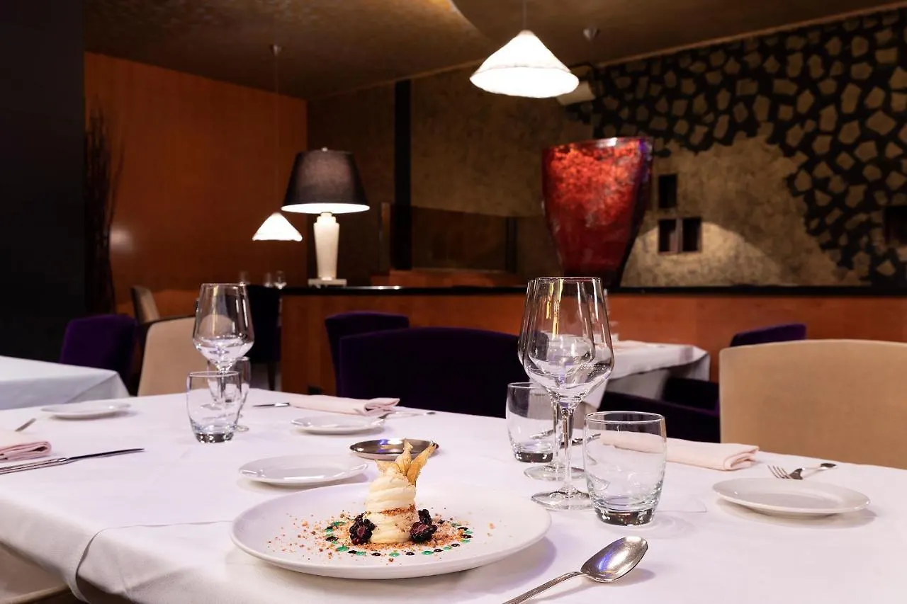 ****  בולוניה Royal Hotel Carlton איטליה