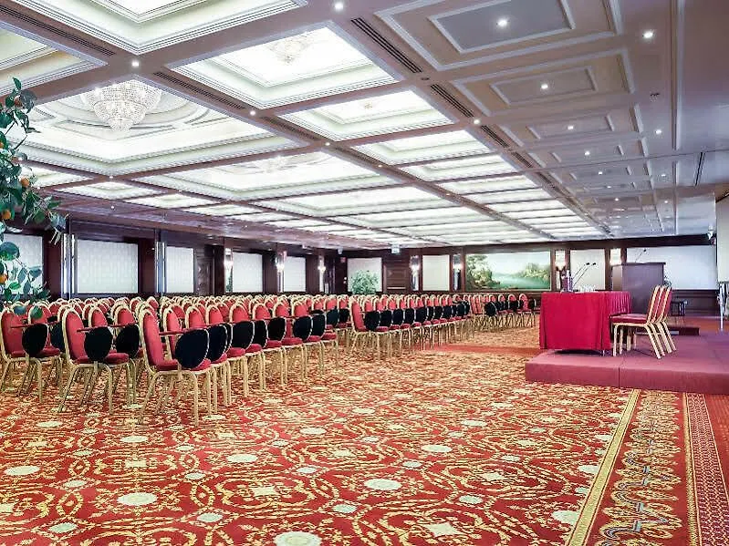 בולוניה Royal Hotel Carlton