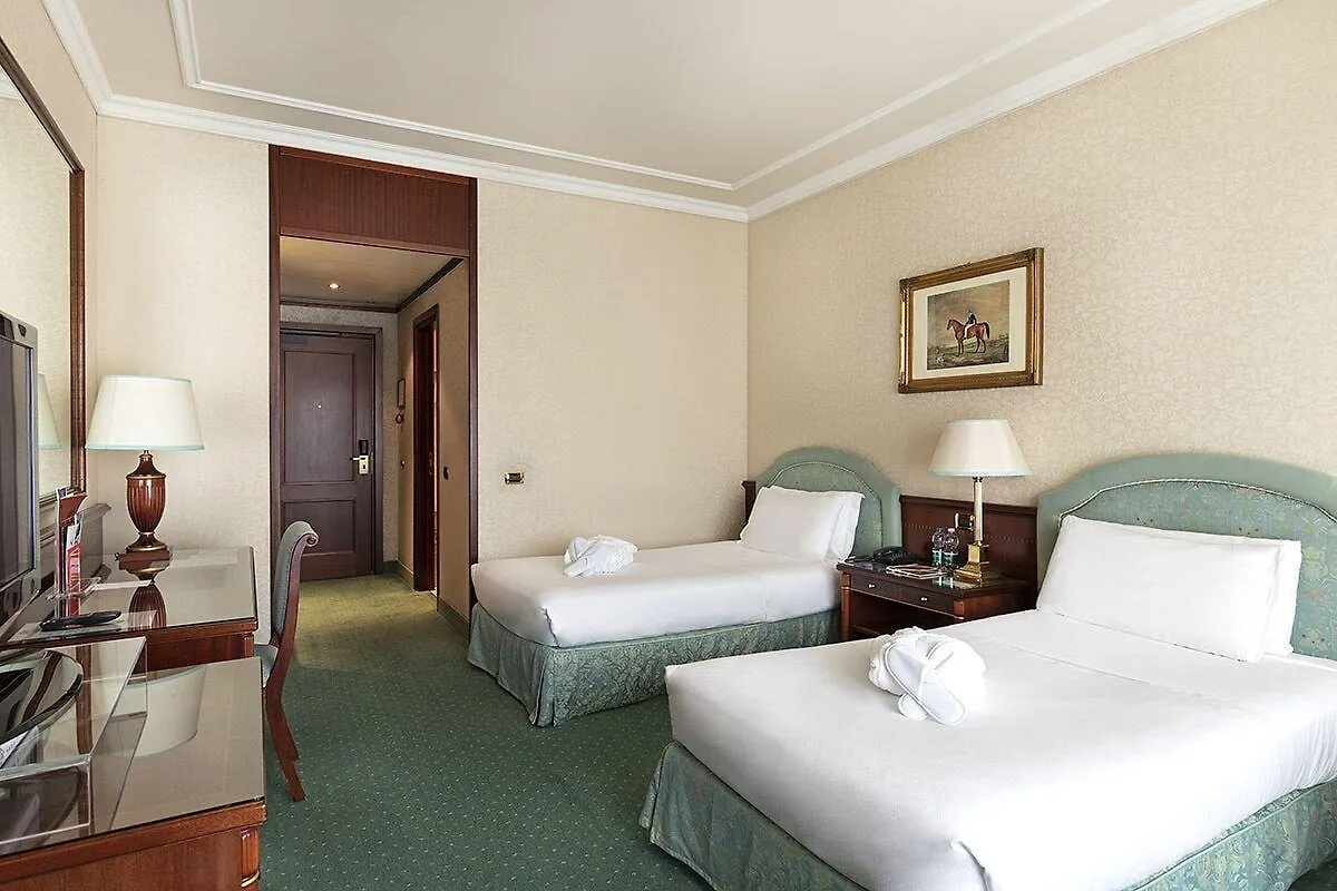 בולוניה Royal Hotel Carlton