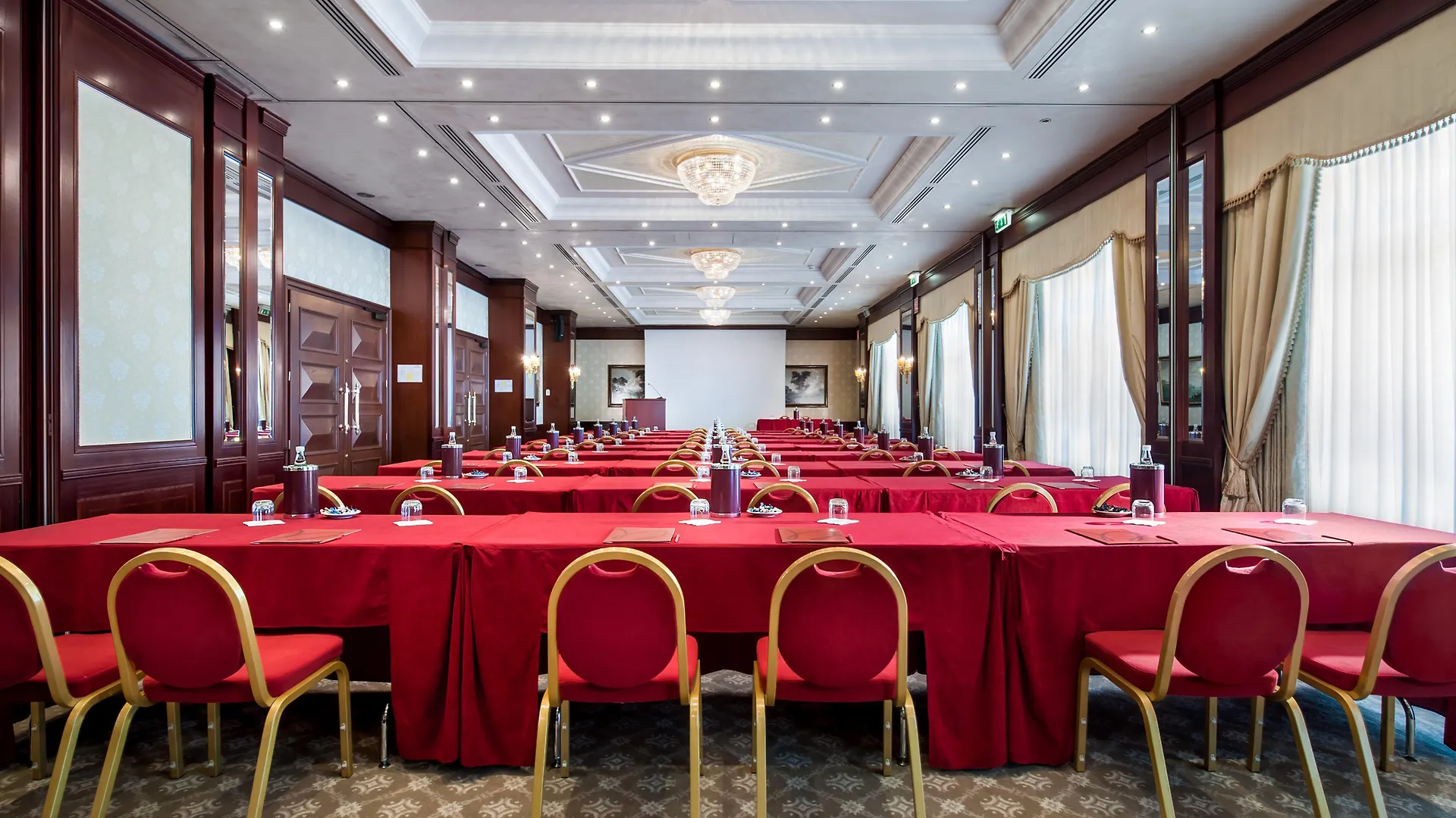 בולוניה Royal Hotel Carlton