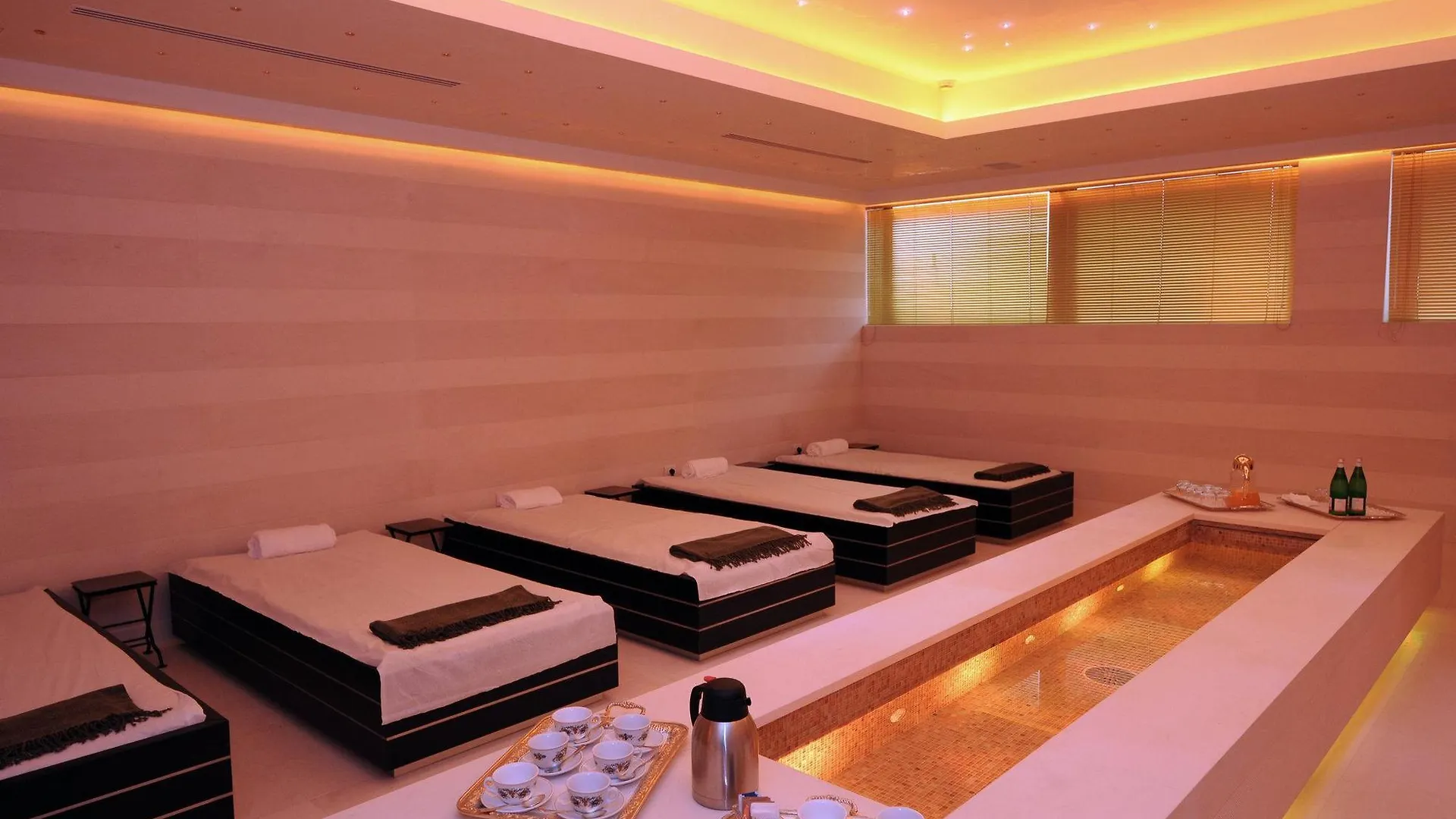 ****  בולוניה Royal Hotel Carlton איטליה