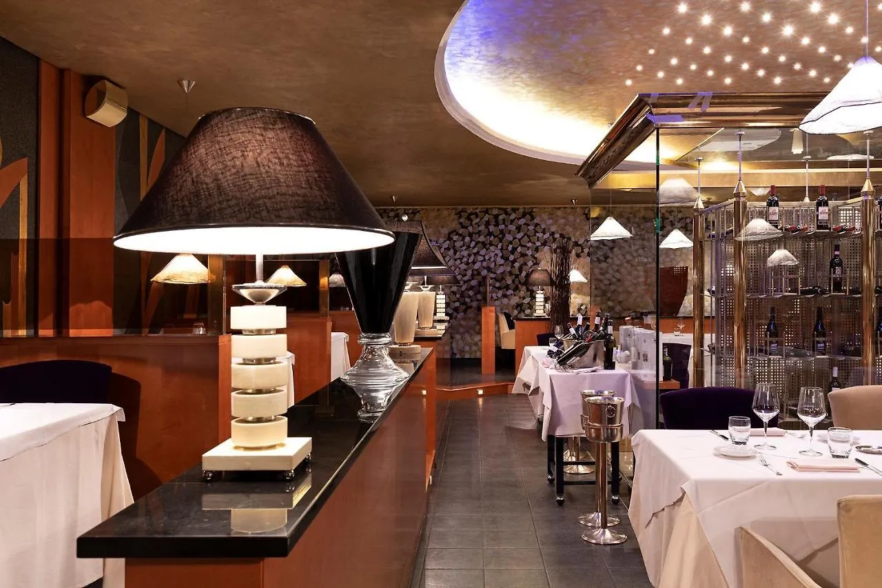 בולוניה Royal Hotel Carlton